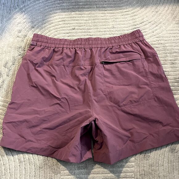 Lululemon Bowline Stretch Ripstop Shorts 5" Men’s Sz Large cyber violet - Picture 8 of 10